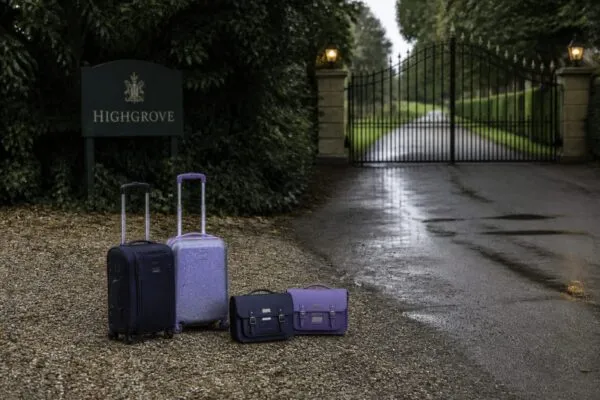 Regele Charles câștigă mult din mutarea lui Harry și Meghan Markle în Marea Britanie