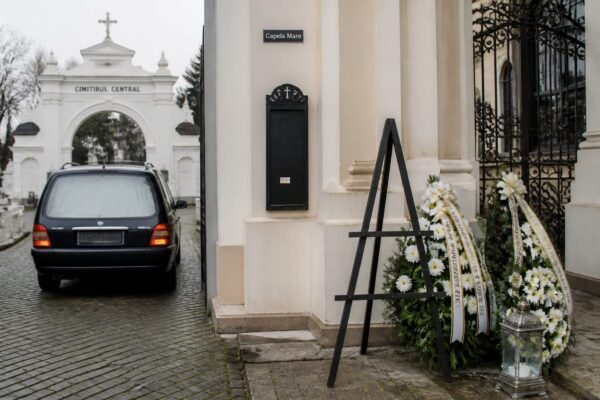 Mircea Marius Totolici a murit la 37 de ani. Nepotul lui Mircea Rednic s-a stins cu ore înainte de nunta
