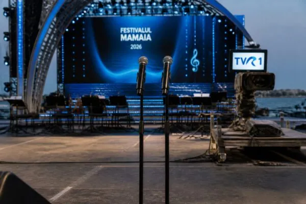 Vlad Miriță revine la Festivalul Mamaia după 24 de ani. Ce rol surpriză are acum alături de Anca Țurcașiu