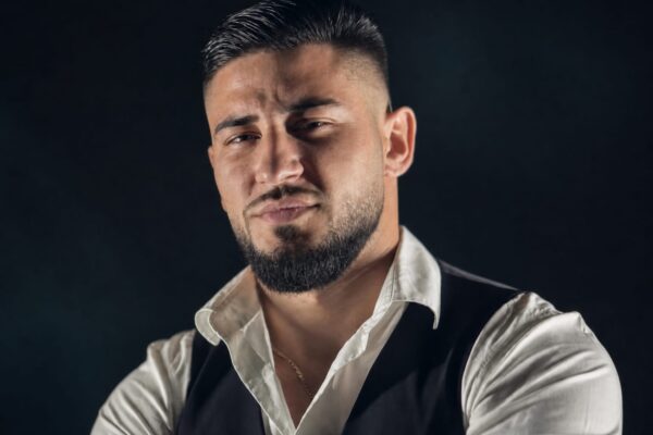 Bogdan Mocanu intră în Burlacii. Foc în Paradis și spune că e o persoană manipulatoare