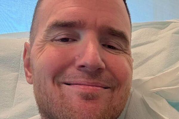 Chad Gilbert, fondator New Found Glory, a murit la 45 de ani. Soția și mama i-au fost alături