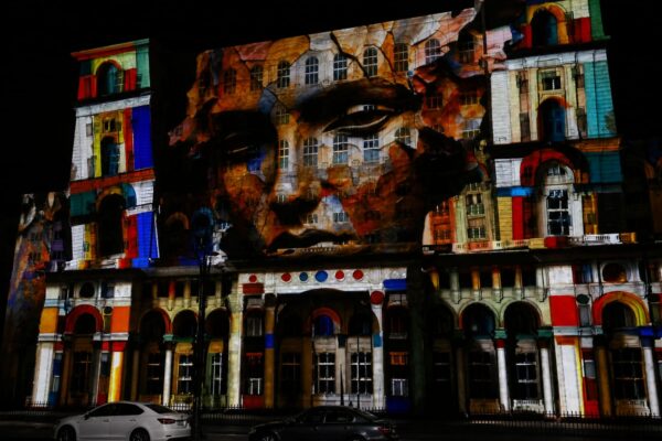 iMapp București 2026 aduce Rudimental și WHOMADEWHO în Piața Constituției. Accesul este gratuit