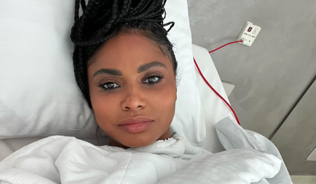 Laurette revine acasă după 14 zile de spitalizare, dar nu știe cât va dura recuperarea după coșmarul trăit