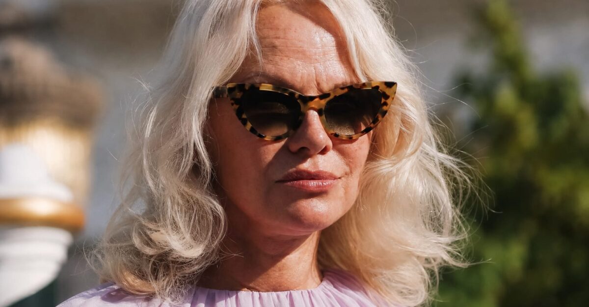 Pamela Anderson a aflat că mai are 10 ani de trăit după diagnosticul de hepatită C. Teama ei era pentru cei doi fii