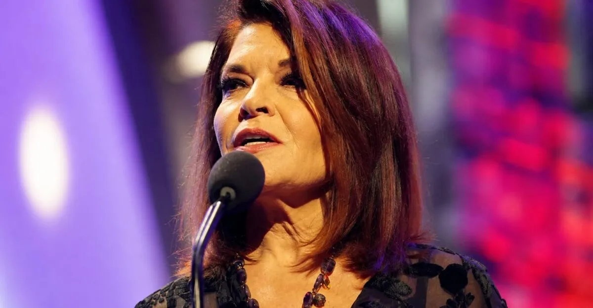Rosanne Cash își amână trei concerte după o urgență medicală neașteptată. Medicii îi limitează călătoriile