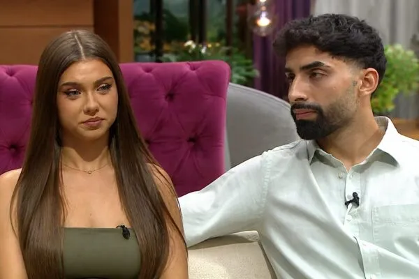 Ahmed și Andra au plecat la Roma după descalificarea din „Casa iubirii”. Cum și-au ascuns numerele