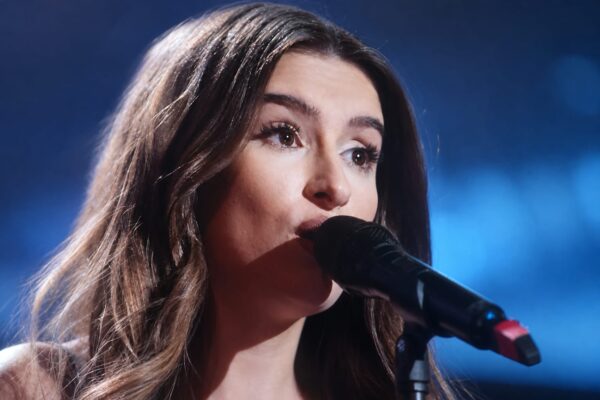 Dominique Simionescu a ales echipa lui Tudor Chirilă după ce trei antrenori s-au întors la „Vocea României”