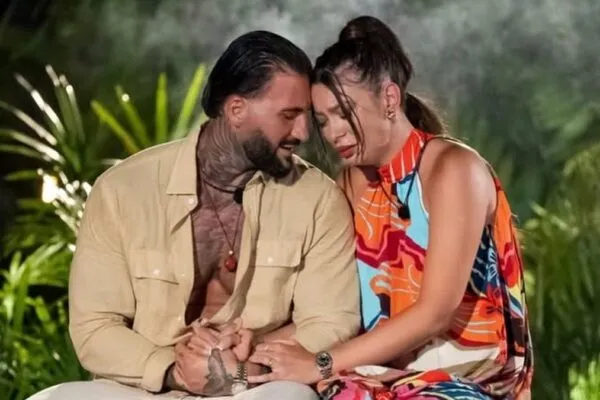Armina anunță nunta cu Marcel în noiembrie, după ieșirea din „Insula Iubirii”
