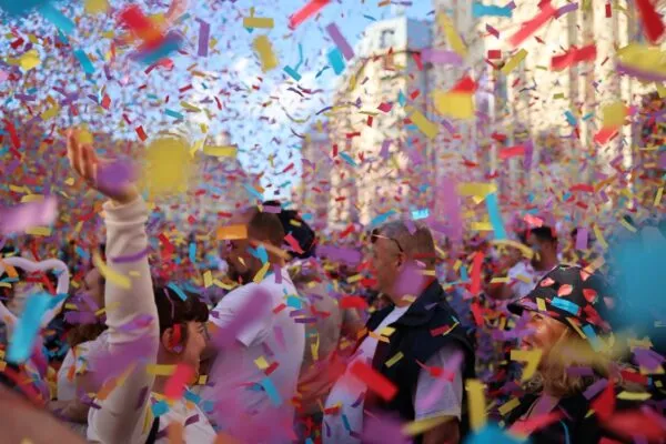 Calea Victoriei se închide temporar pentru evenimente în 9-11 octombrie. Pe unde poți traversa cu mașina